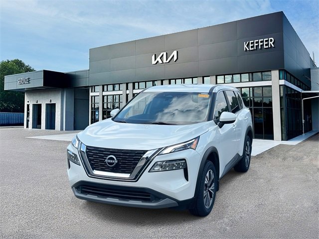 Used 2023 Nissan Rogue SV