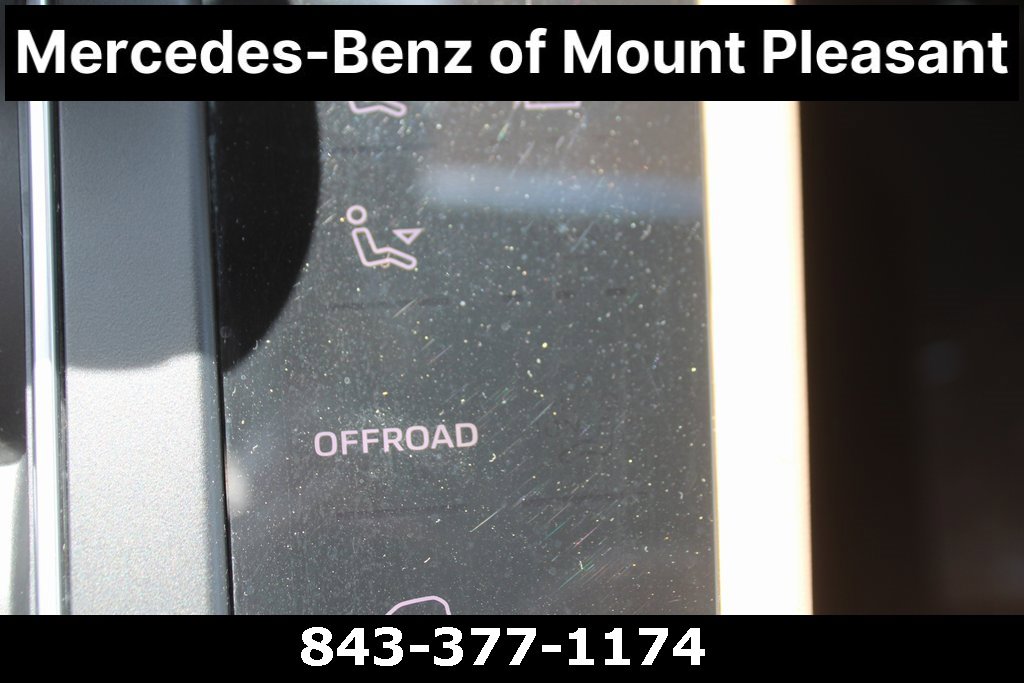 Used 2022 Porsche Macan image 40