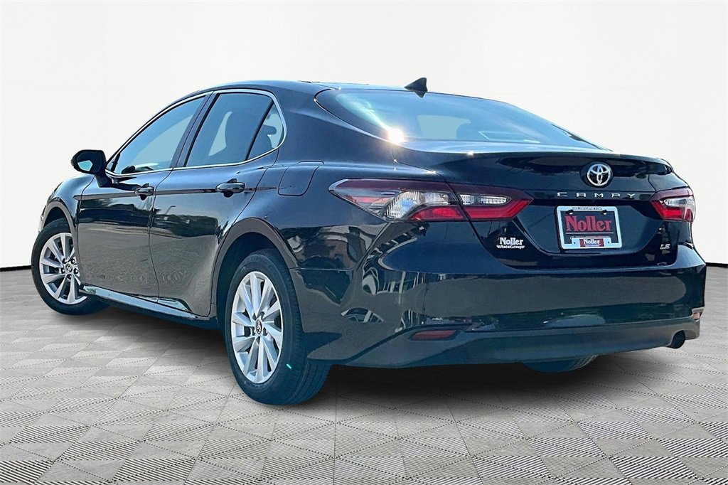 Used 2024 Toyota Camry LE image 13