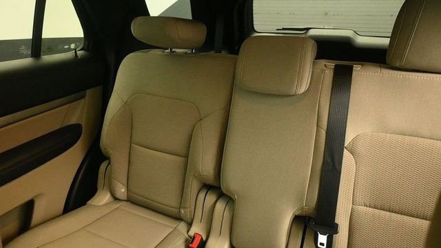 Certified 2018 Ford Explorer XLT w/ Equipment Group 201A AWD/4WD image 21