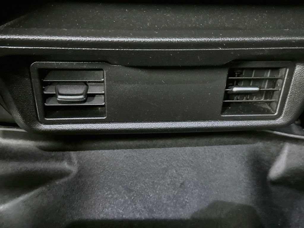 Used 2021 Chevrolet Silverado 1500 Custom RWD image 27