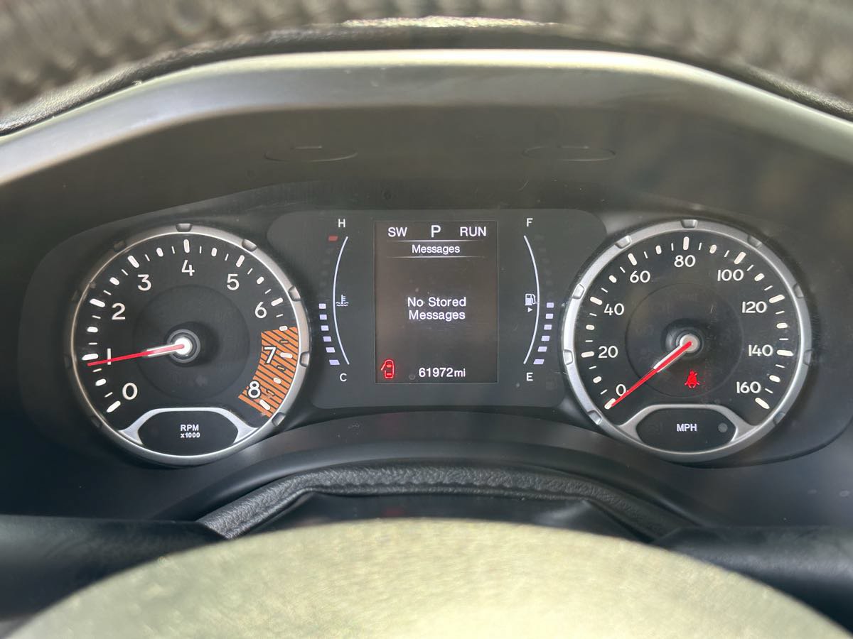 Used 2019 Jeep Renegade Altitude w/ Quick Order Package 2XM AWD/4WD image 16