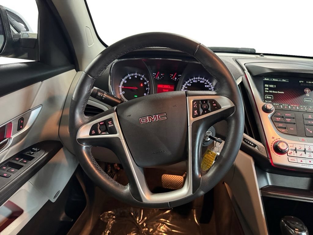 Used 2017 GMC Terrain SLT w/ Open Road Package FWD image 17