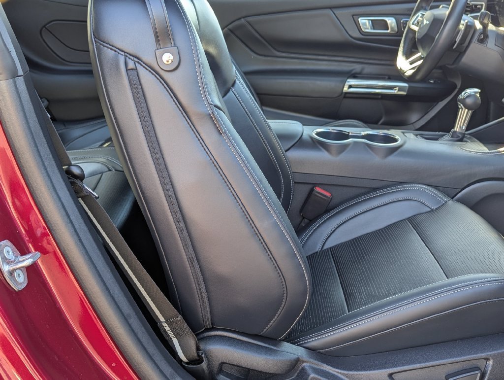 Used 2025 Ford Mustang GT Premium RWD image 21
