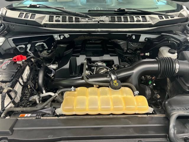 Used 2018 Ford F150 XLT image 11