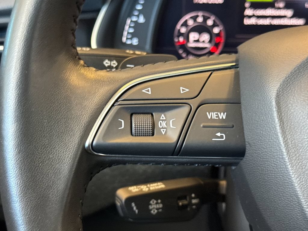 Used 2018 Audi Q7 3.0T Prestige AWD/4WD image 33