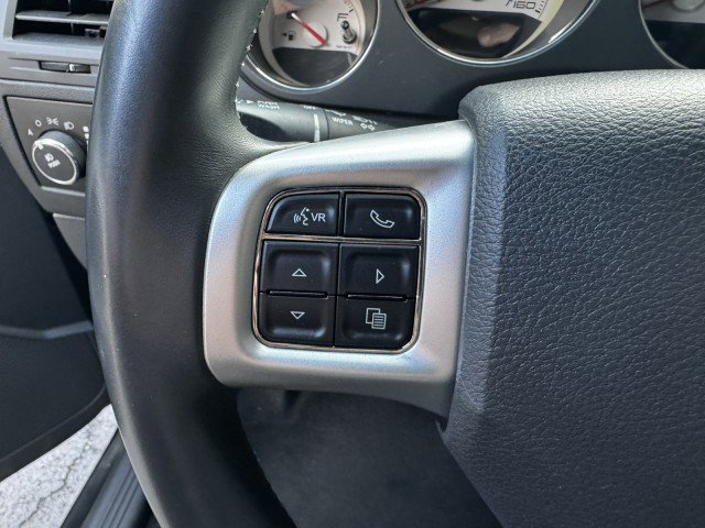 Used 2013 Dodge Challenger R/T RWD image 23