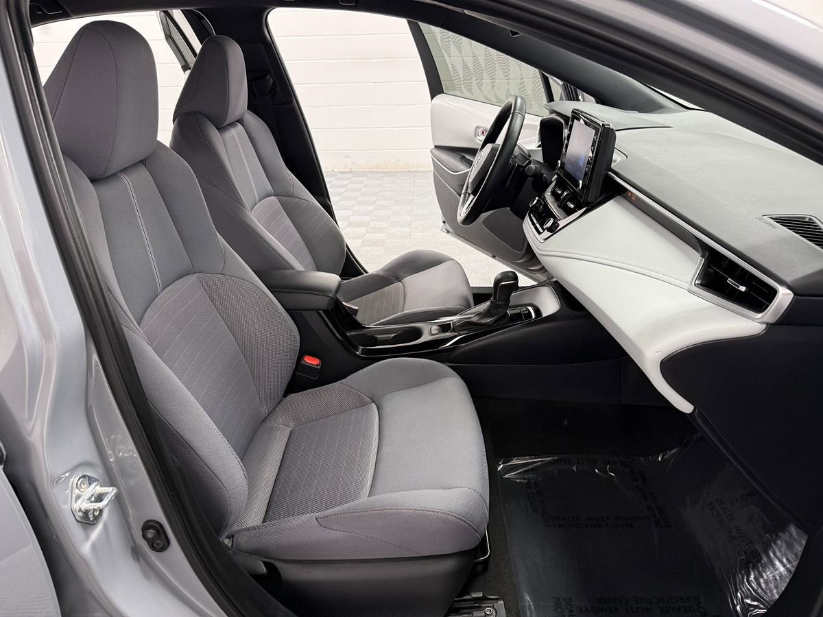Used 2022 Toyota Corolla SE w/ Carpet Mat Package (TMS) FWD image 18