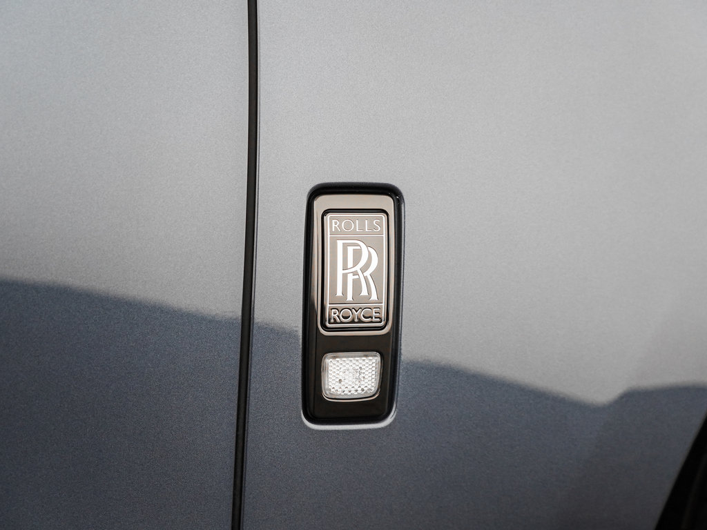 New 2027 Rolls-Royce Ghost Black Badge AWD/4WD image 41