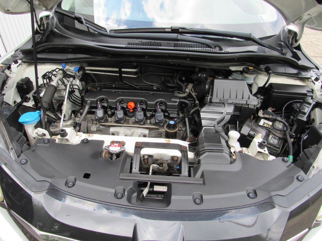 Used 2016 Honda HR-V EX image 16