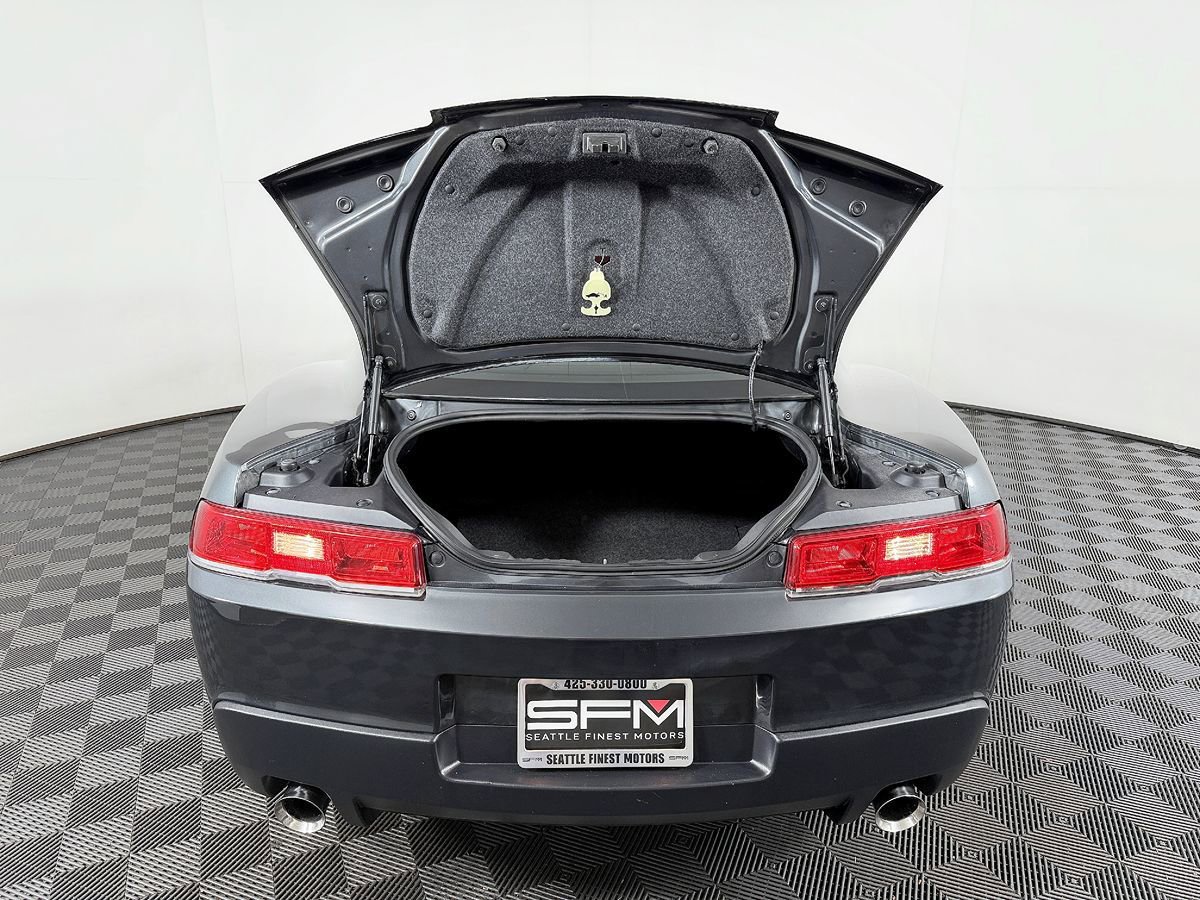 Used 2014 Chevrolet Camaro LS RWD image 11