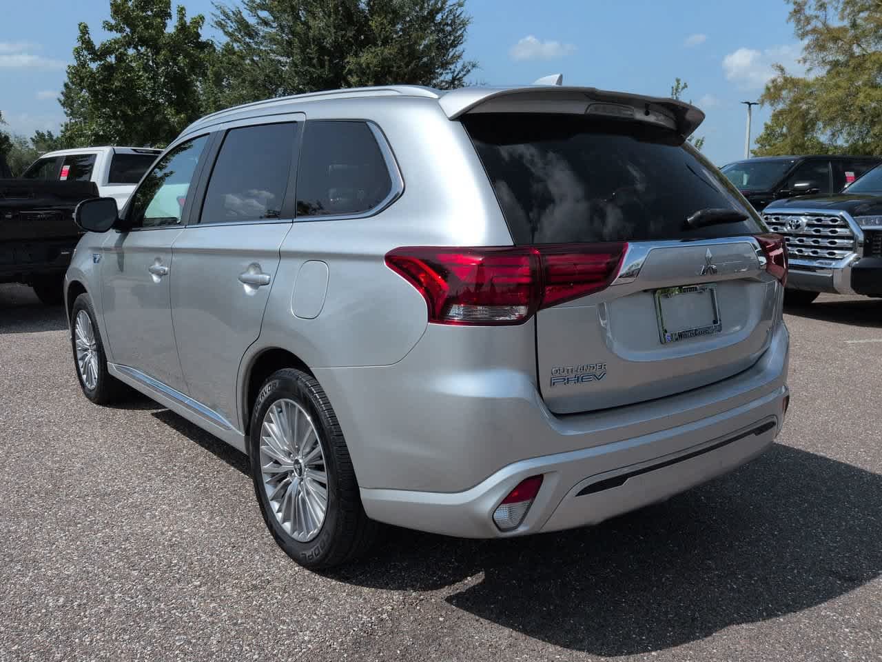 Used 2020 Mitsubishi Outlander GT AWD/4WD image 4