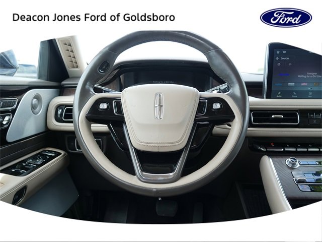Used 2023 Lincoln Aviator Reserve w/ Equipment Group 201A image 18