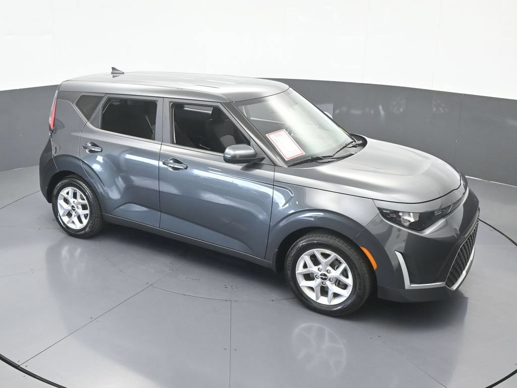 Used 2024 Kia Soul S FWD image 46