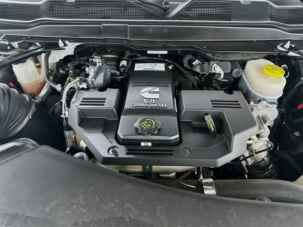 Used 2024 RAM 2500 Laramie image 32