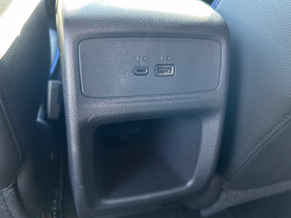 Used 2025 Buick Envista Sport Touring w/ Convenience I Package FWD image 14