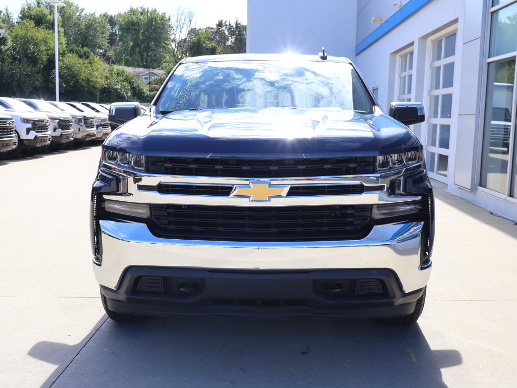 Used 2019 Chevrolet Silverado 1500 LT w/ All-Star Edition AWD/4WD image 5