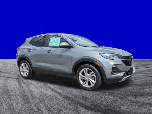 Used 2023 Buick Encore GX Preferred w/ Cold Weather Comfort Package FWD image 2