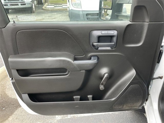 Used 2015 Chevrolet Silverado 3500 W/T image 3