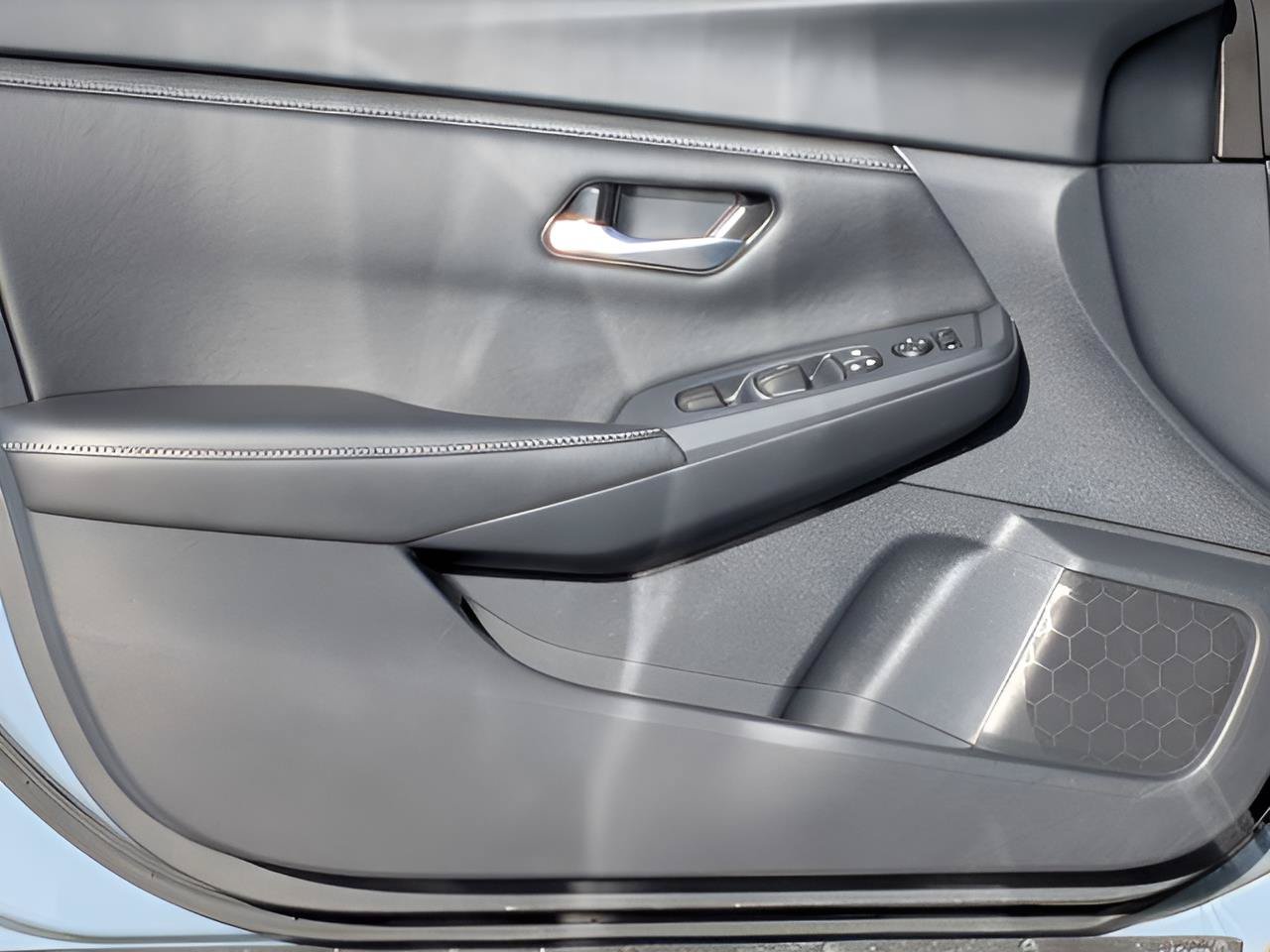 Certified 2025 Nissan Sentra SV w/ All-Weather Package FWD image 12