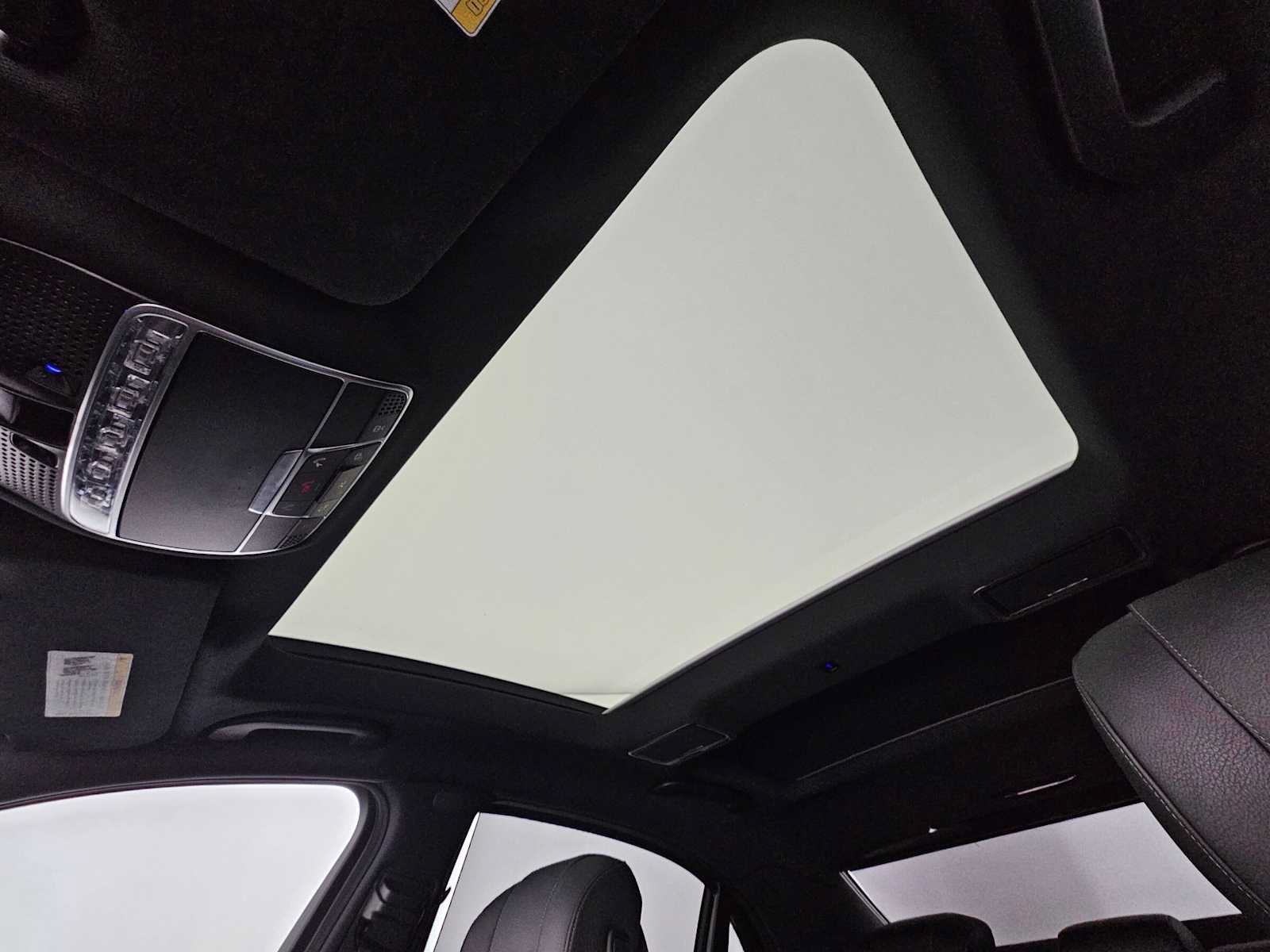 Used 2015 Mercedes-Benz S 550 Sedan image 28