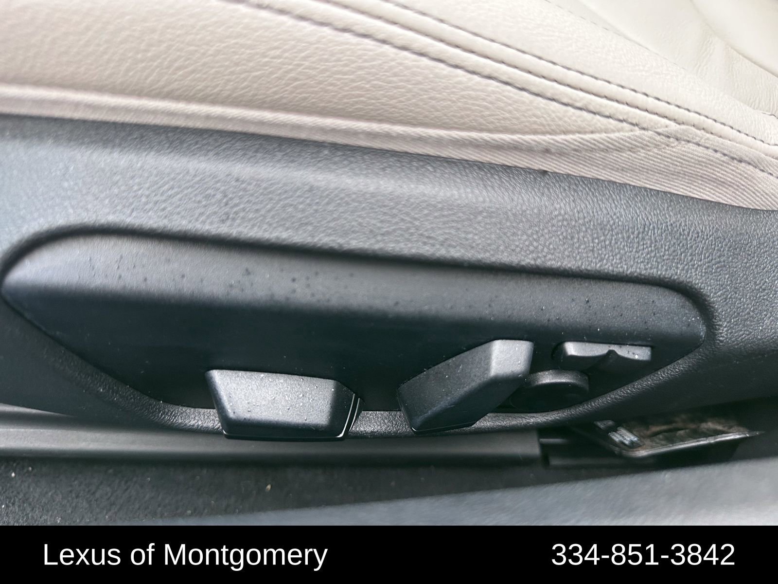 Used 2020 BMW Z4 sDrive30i w/ Convenience Package image 27