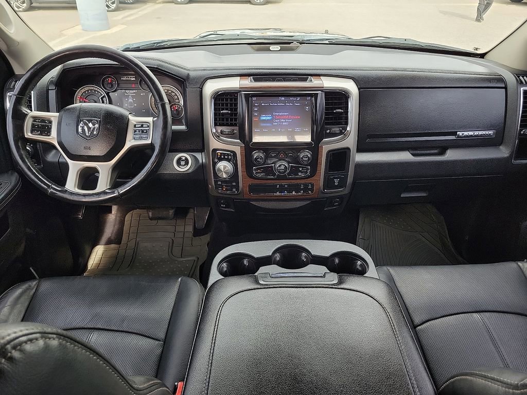 Used 2018 RAM 1500 Laramie w/ Convenience Group AWD/4WD image 17
