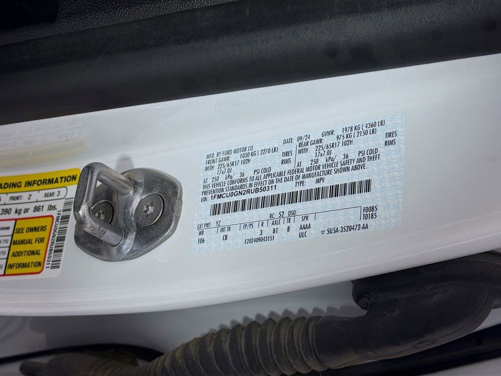 Used 2024 Ford Escape Active image 32