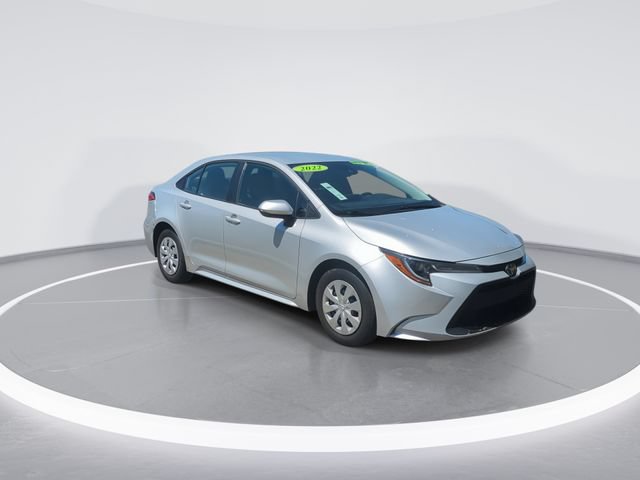 Used 2022 Toyota Corolla L FWD image 2