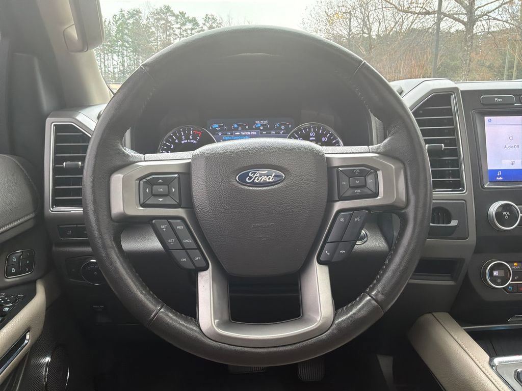 Used 2021 Ford Expedition XLT image 15