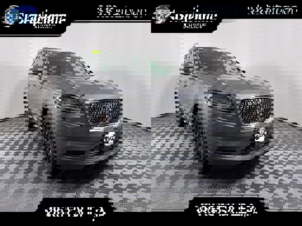 Used 2022 Lincoln Nautilus Reserve w/ Monochromatic Package image 1