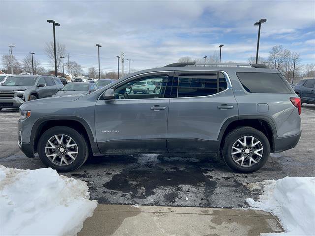 Used 2021 GMC Acadia SLE w/ Driver Convenience Package image 4