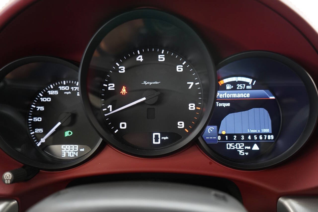 Used 2020 Porsche 718 Boxster Spyder RWD image 86