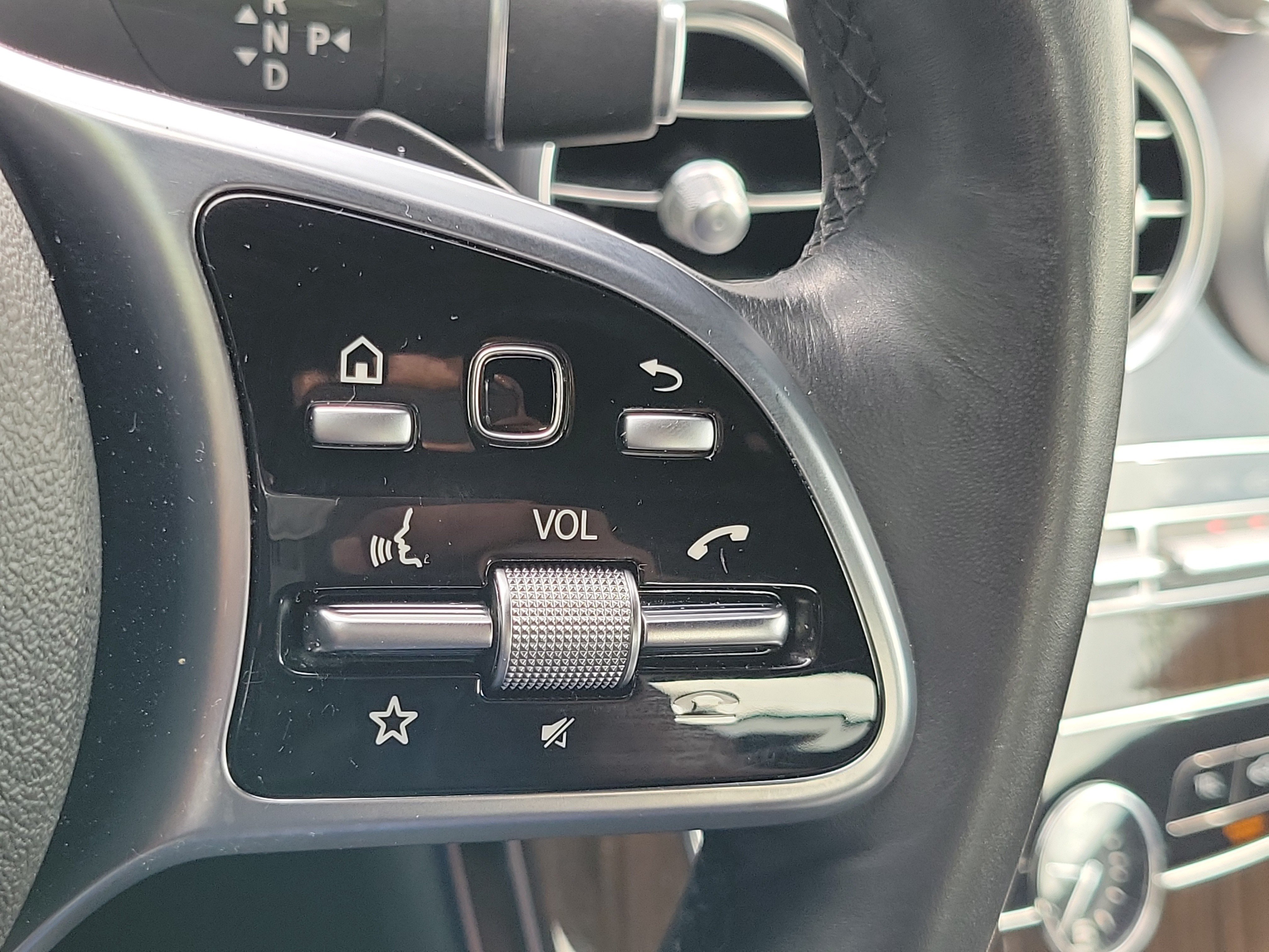 Used 2019 Mercedes-Benz C 300 4MATIC Cabriolet w/ Premium Package image 26