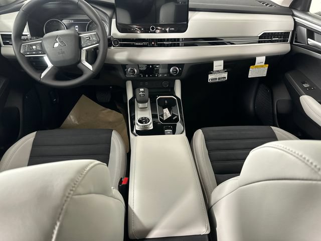 New 2026 Mitsubishi Outlander SE AWD/4WD image 19