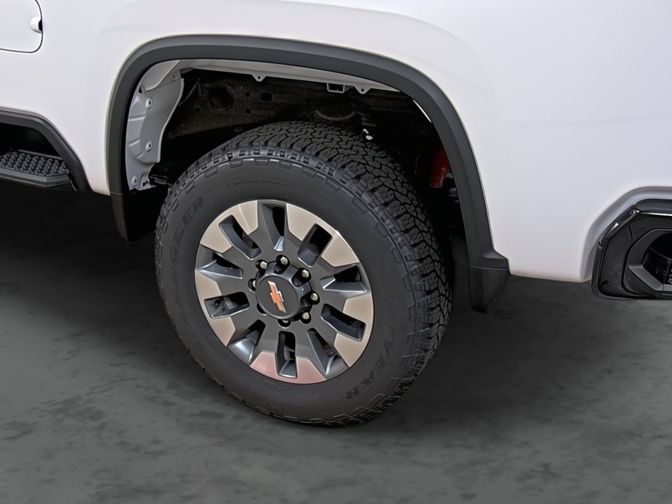 Used 2024 Chevrolet Silverado 2500 Custom w/ Custom Convenience Package AWD/4WD image 9