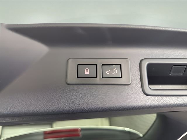 Certified 2026 Subaru Forester Limited image 37