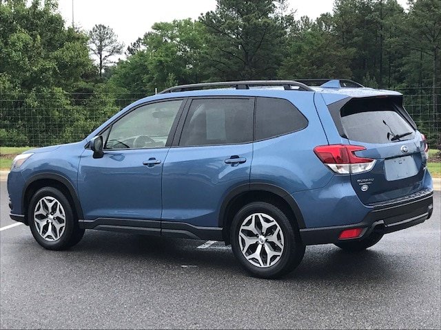 Used 2023 Subaru Forester Premium w/ Popular Package #2 AWD/4WD image 4