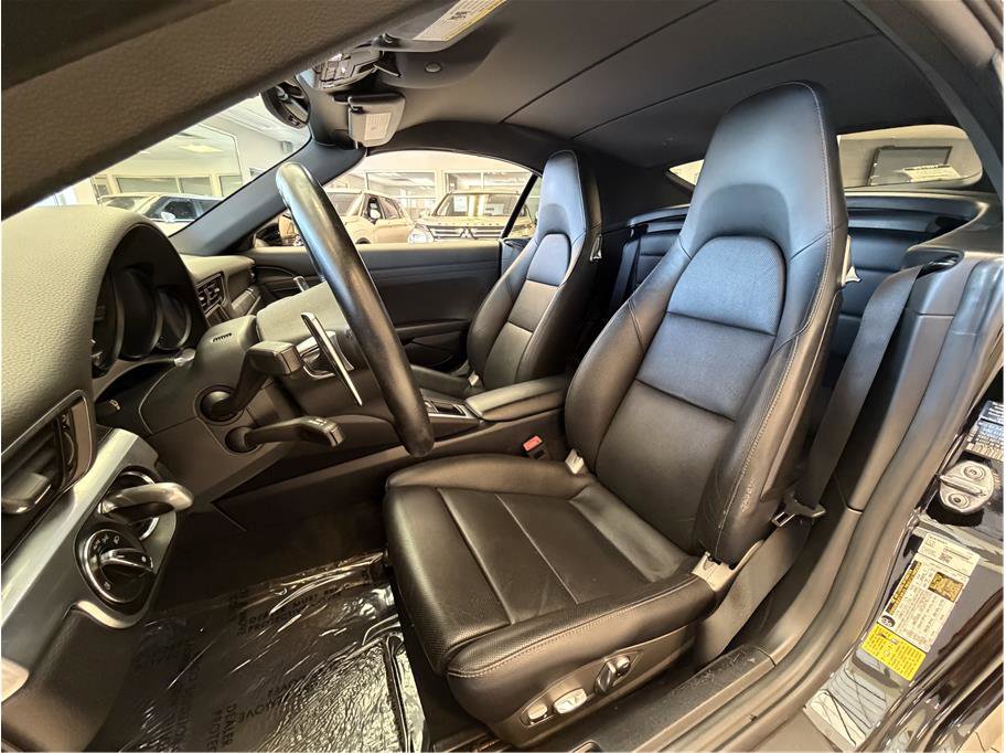 Used 2014 Porsche 911 Carrera image 18