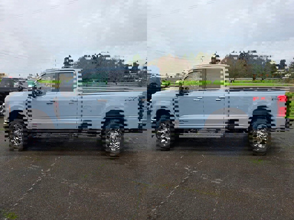 New 2026 Ford F350 Lariat w/ Chrome Package image 9