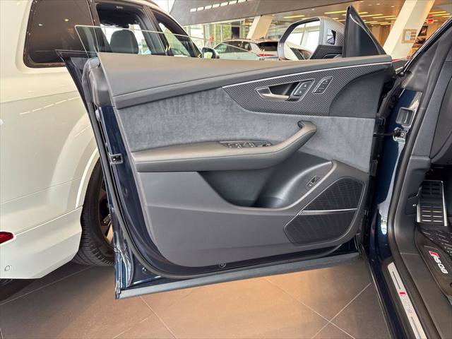 New 2027 Audi RS Q8 performance AWD/4WD image 15