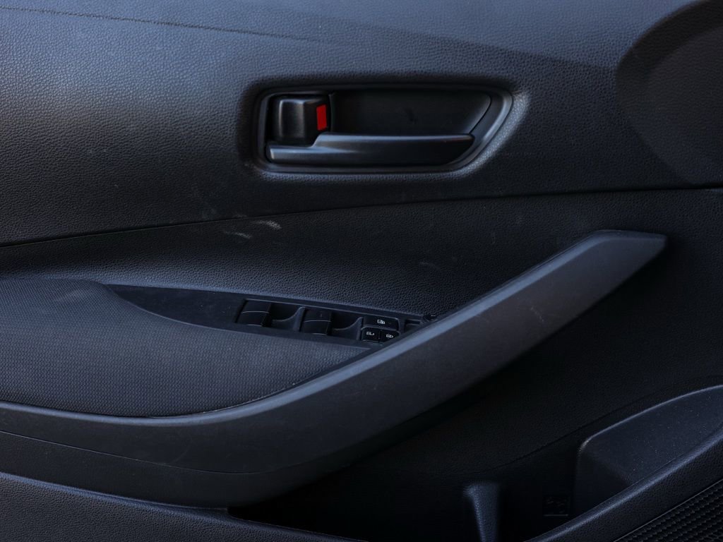 Used 2024 Toyota Corolla LE image 23