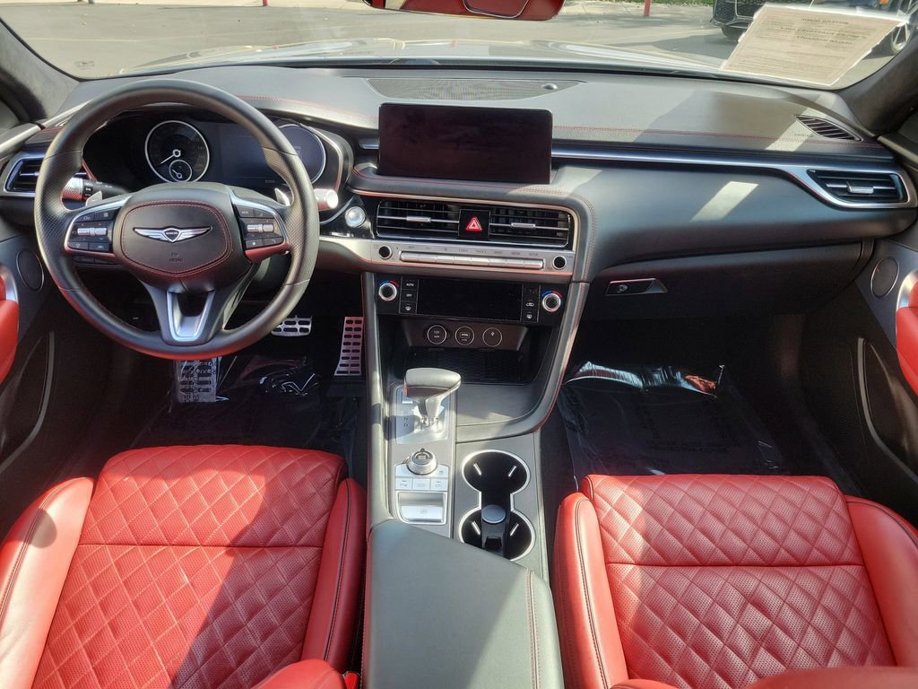 Used 2024 Genesis G70 3.3T Advanced w/ Sport Prestige Package image 11