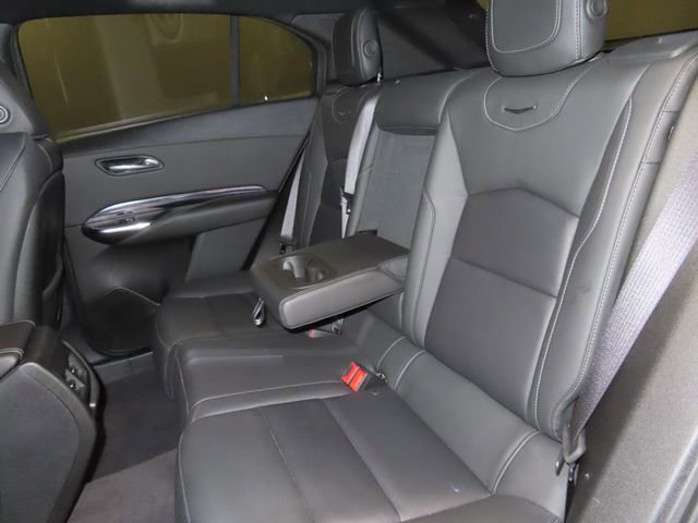 Used 2022 Cadillac XT4 Luxury w/ Cold Weather Package image 22