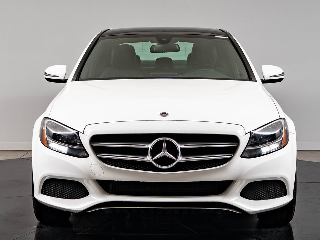 Used 2018 Mercedes-Benz C 300 4MATIC Sedan image 2