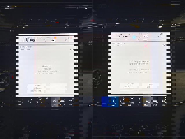 Used 2023 Jeep Grand Cherokee Overland w/ Adv Protech Group III image 26