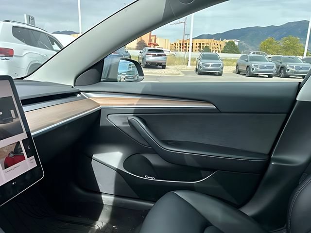 Used 2023 Tesla Model 3 Standard Range RWD image 28