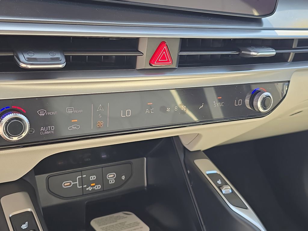 New 2026 Kia Sorento EX image 25
