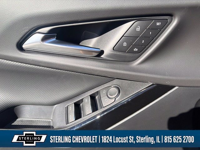 New 2027 Chevrolet Equinox RS w/ Convenience Package III FWD image 21