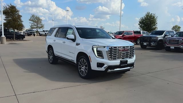 New 2026 GMC Yukon Denali w/ Denali Reserve Package RWD image 3